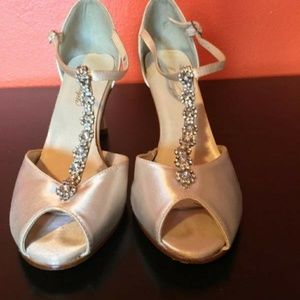 David's Bridal High Heel Shoes